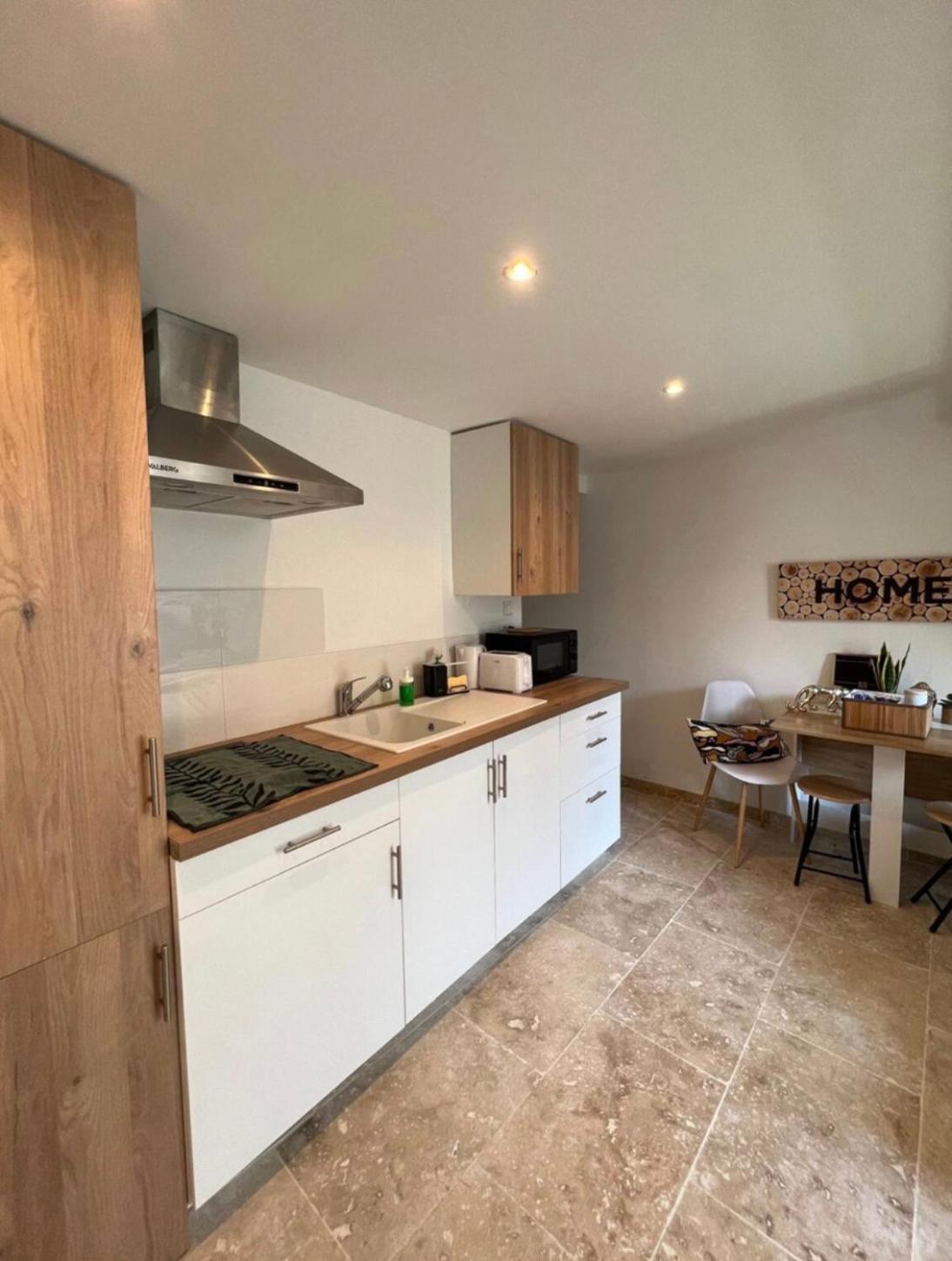 Duplex A 2 Pas De La Vielle Ville D Avinyon Dış mekan fotoğraf