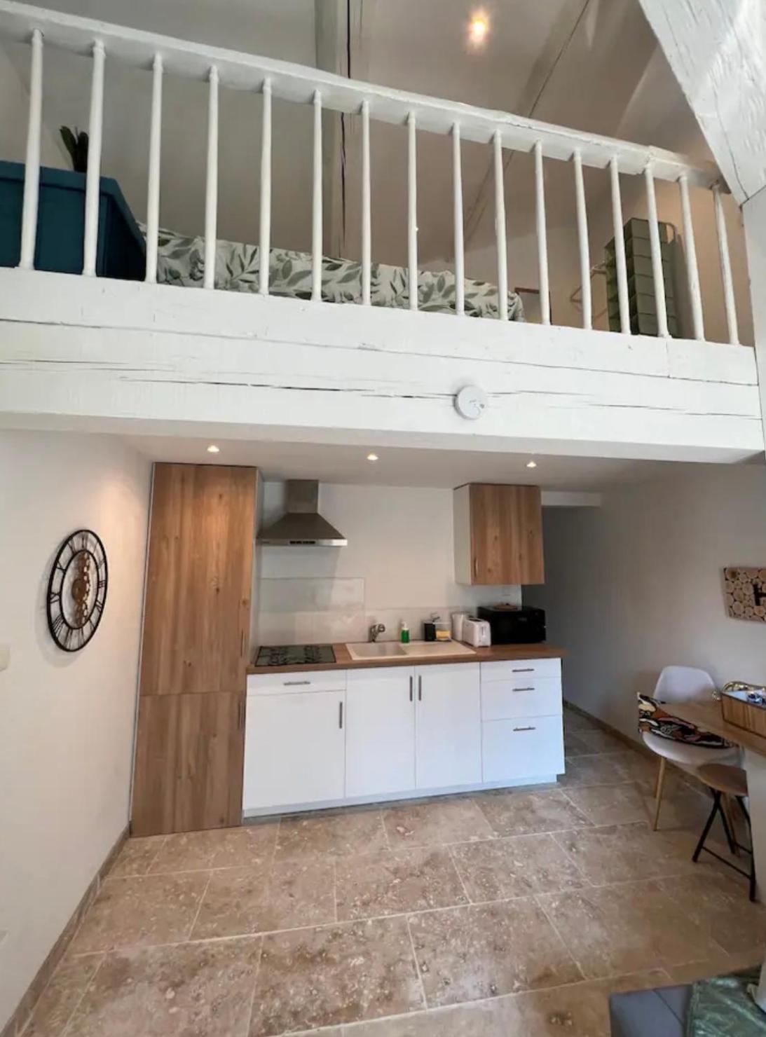 Duplex A 2 Pas De La Vielle Ville D Avinyon Dış mekan fotoğraf